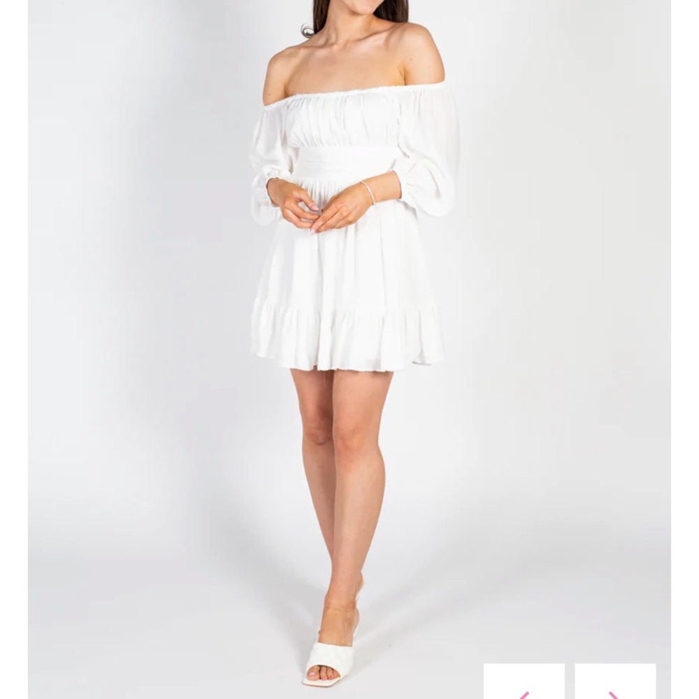 White long sleeve mini dress
